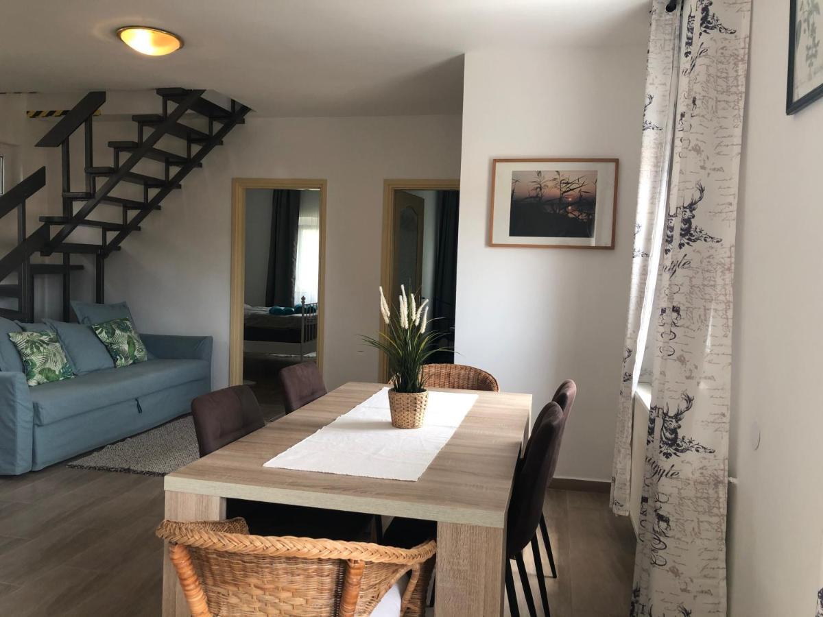 Nyulas Apartman Тісафюред Екстер'єр фото